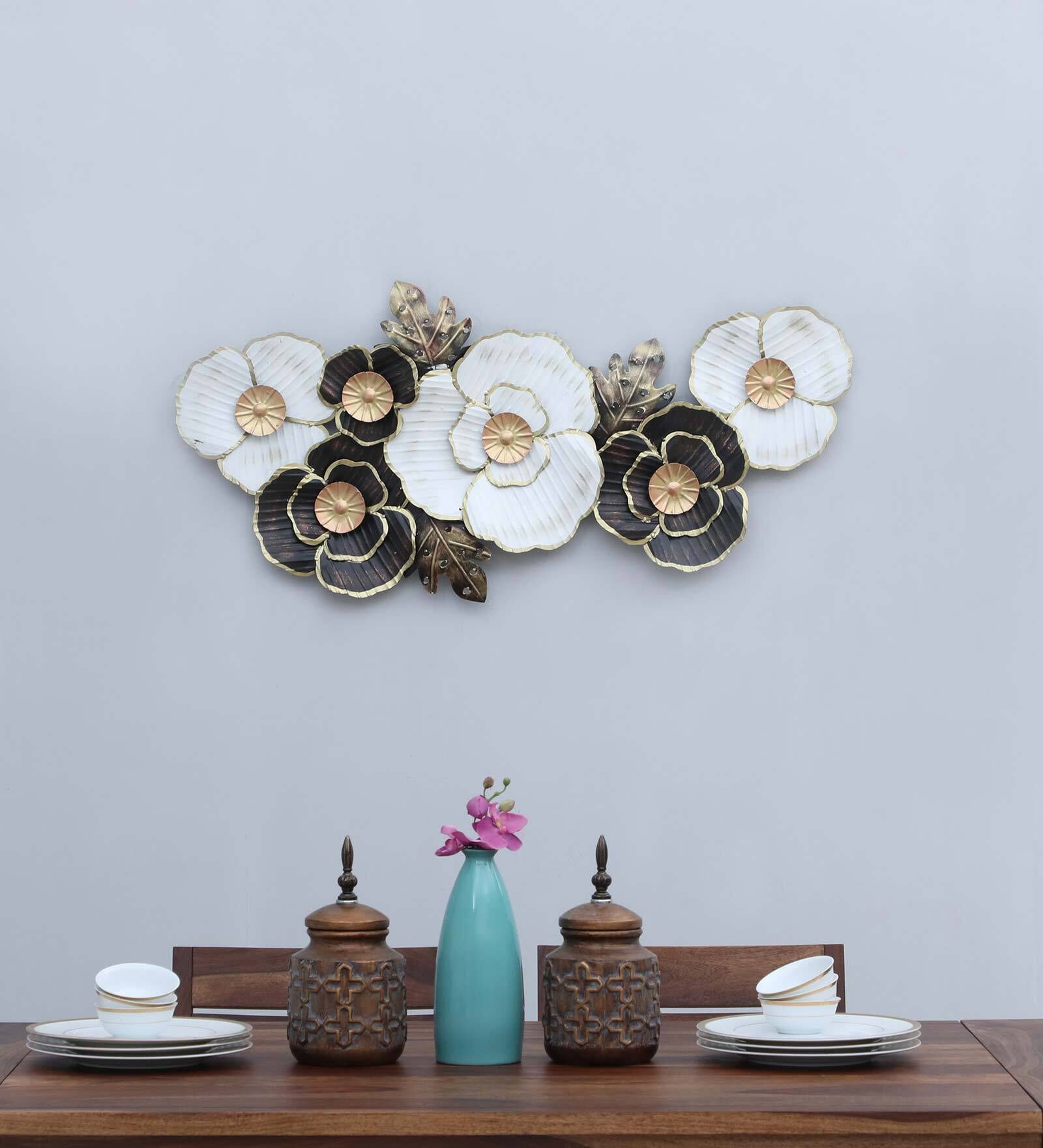 White Iron Aj Zara Metal Wall Art