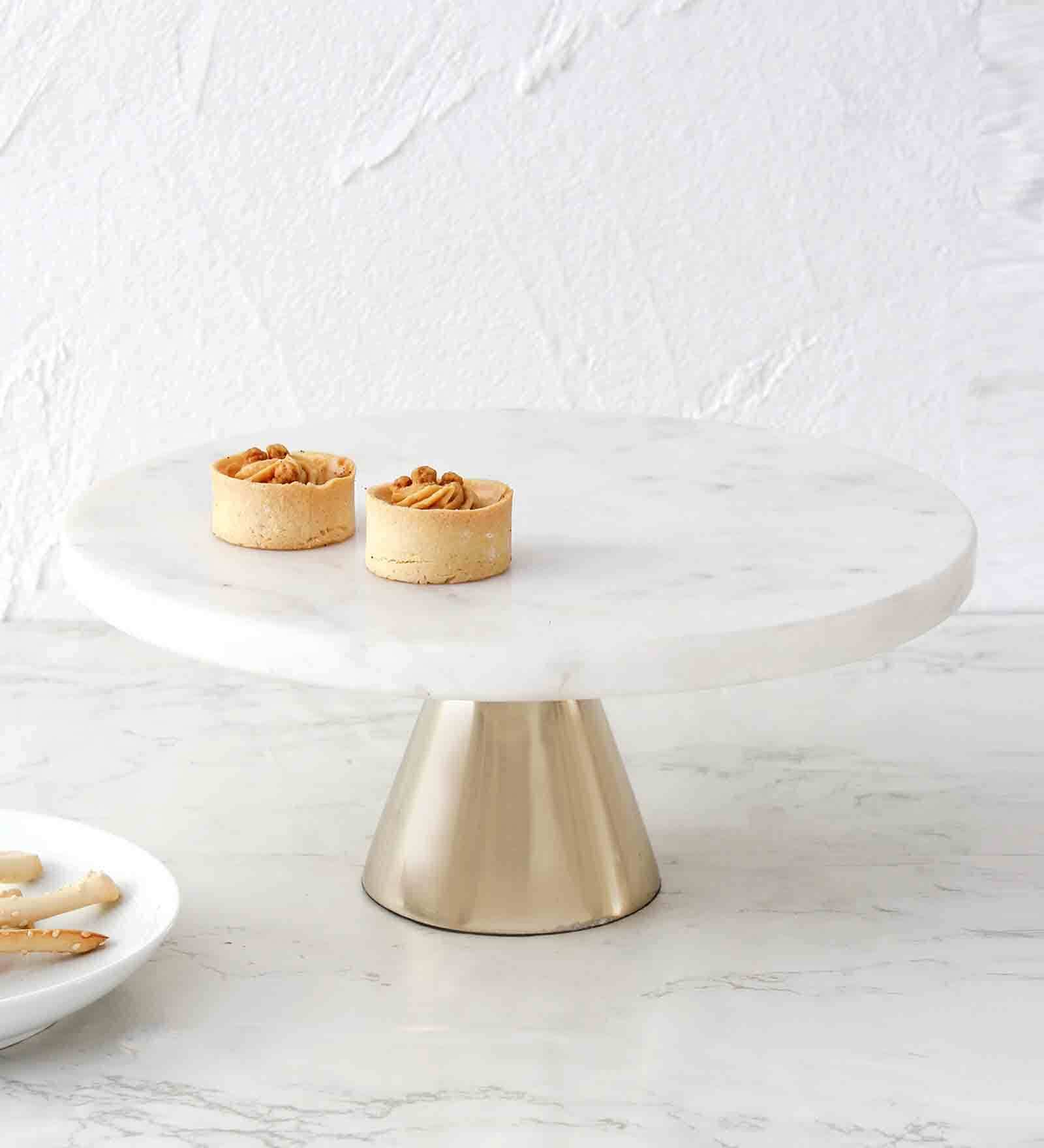 White Marble Cake Stand