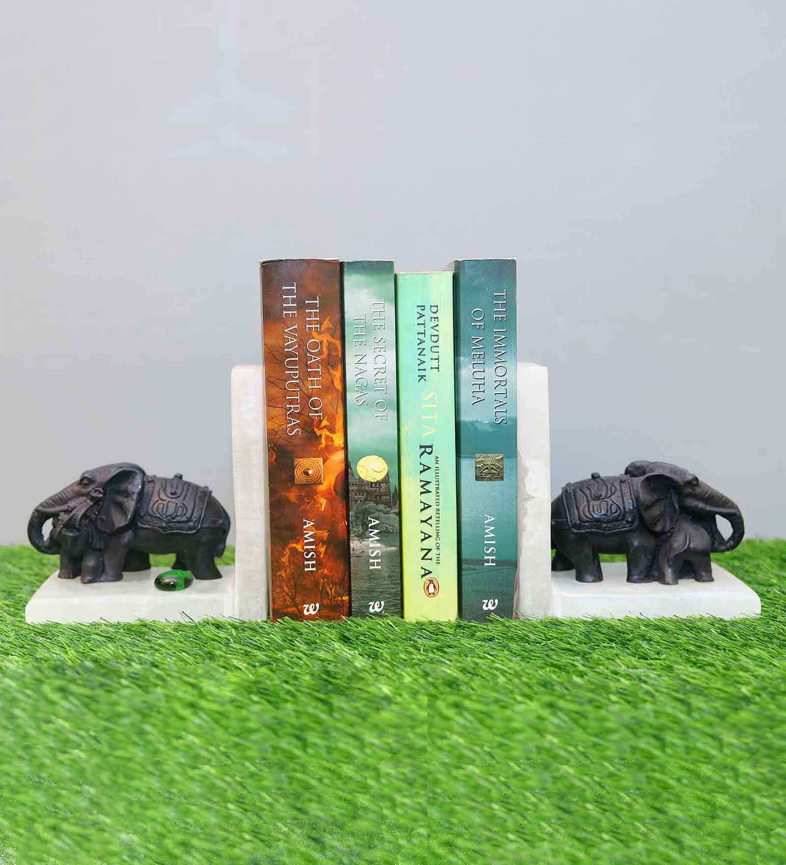 Eleplant Mother & Son Black Marble Dust Book End