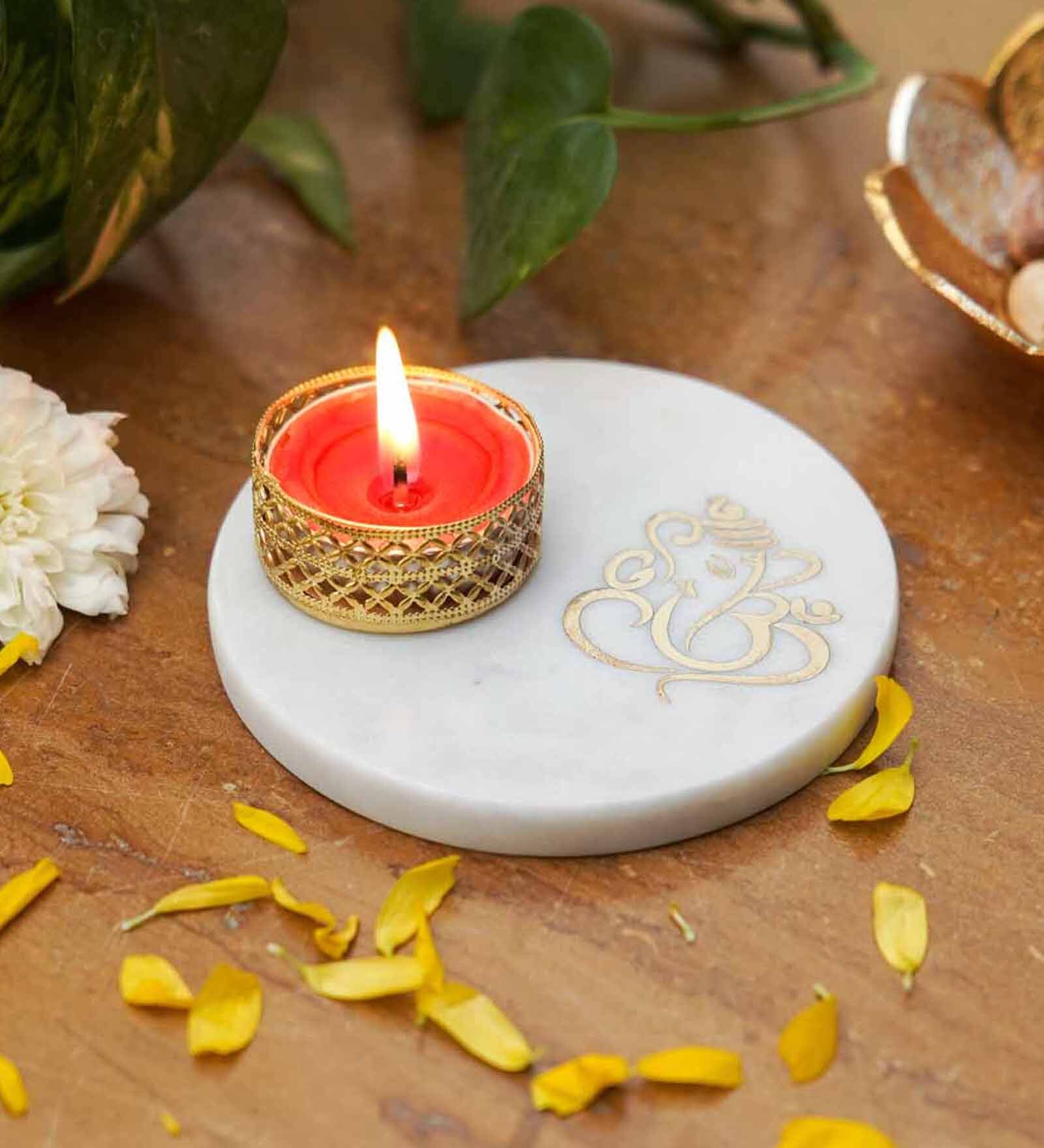 White Marble Figurine Tea light Holder