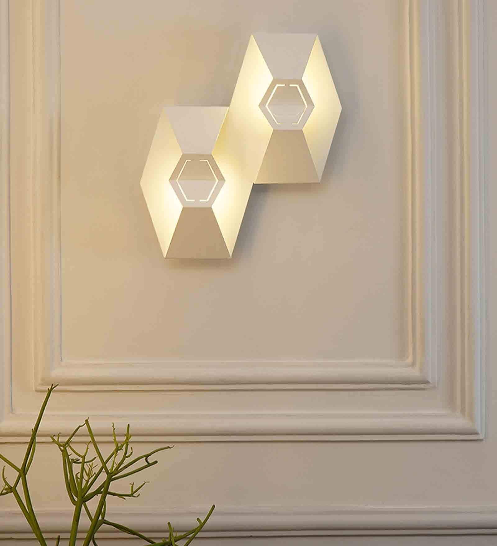 Daisy White Metal Flush Mount Wall Light