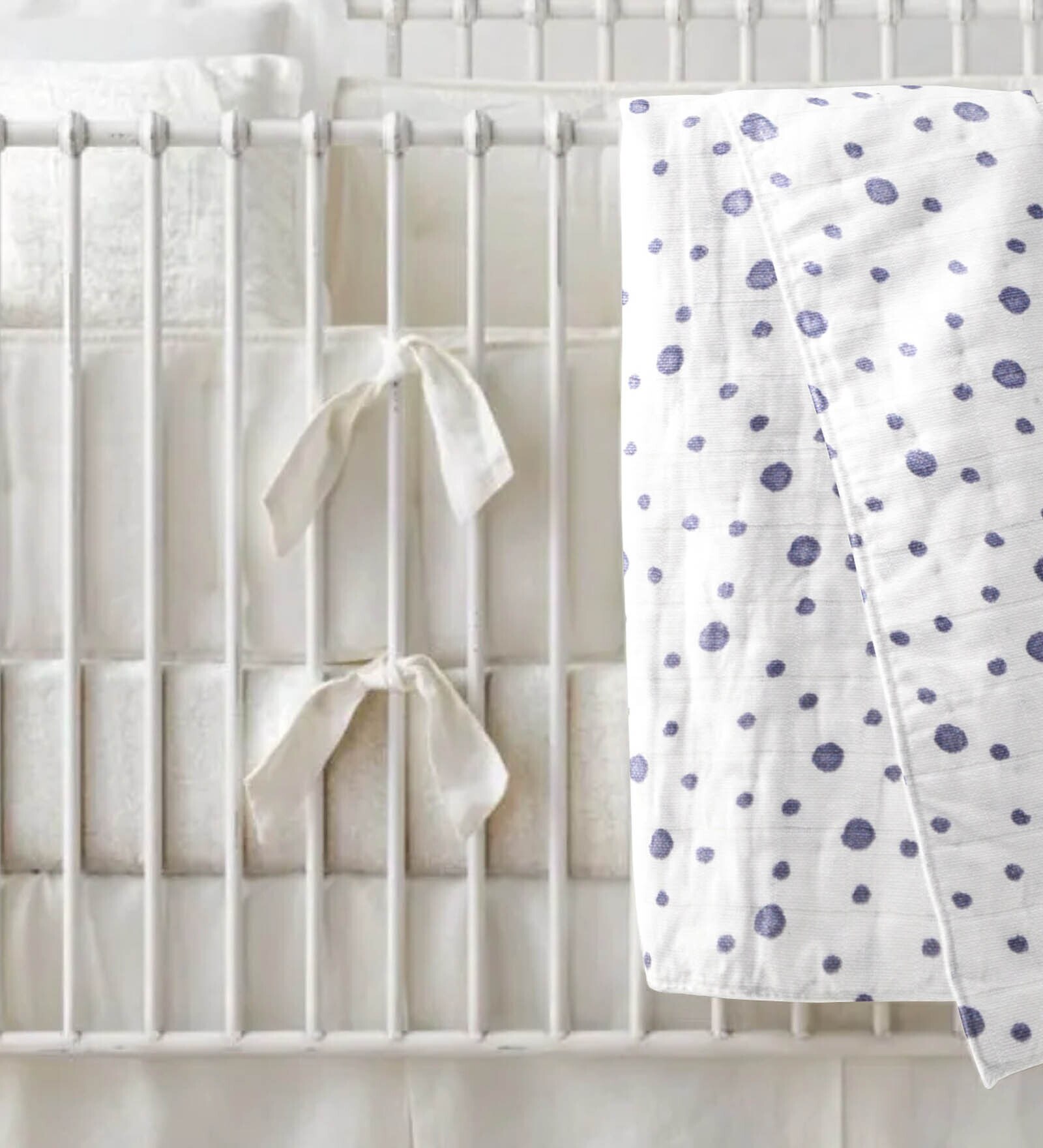 Lilette Swiss Dot Blanket - White (Boy)