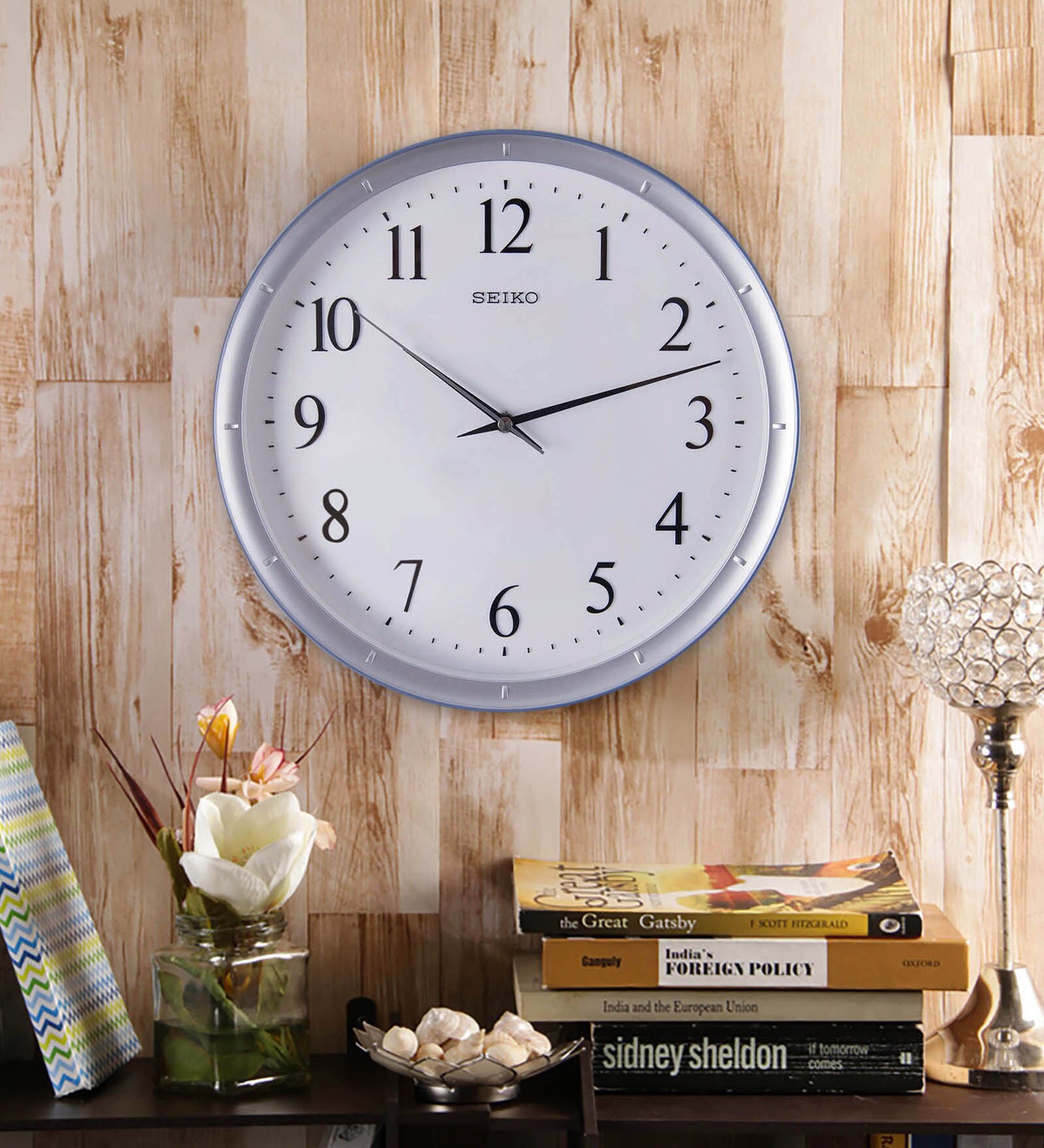 White Plastic Analog Wall Clock