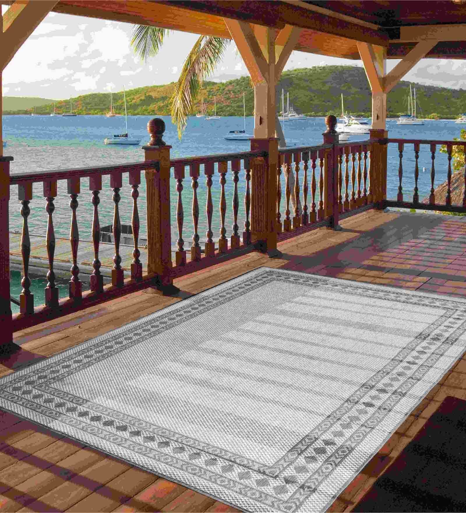 White Persian Polypropylene 6 ft x 9 ft Machine Made Carpet