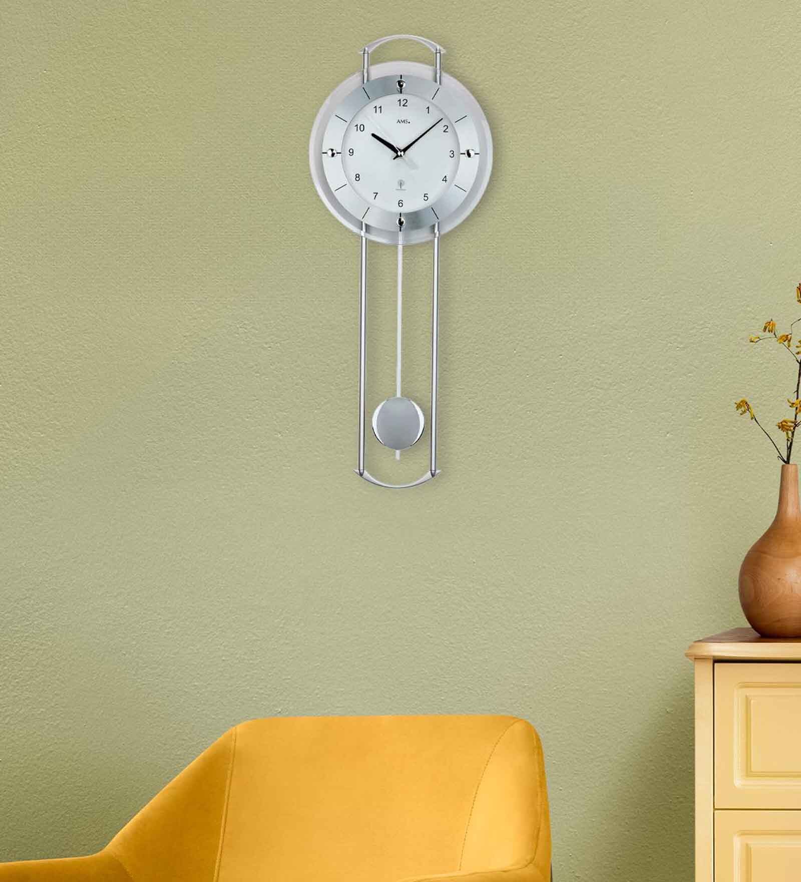 White Round Analog Modern Clock With Quartz Movement