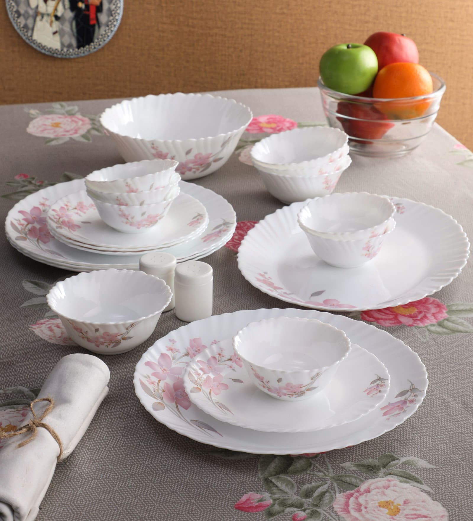 Diva Minerva Opalware Dinner Set