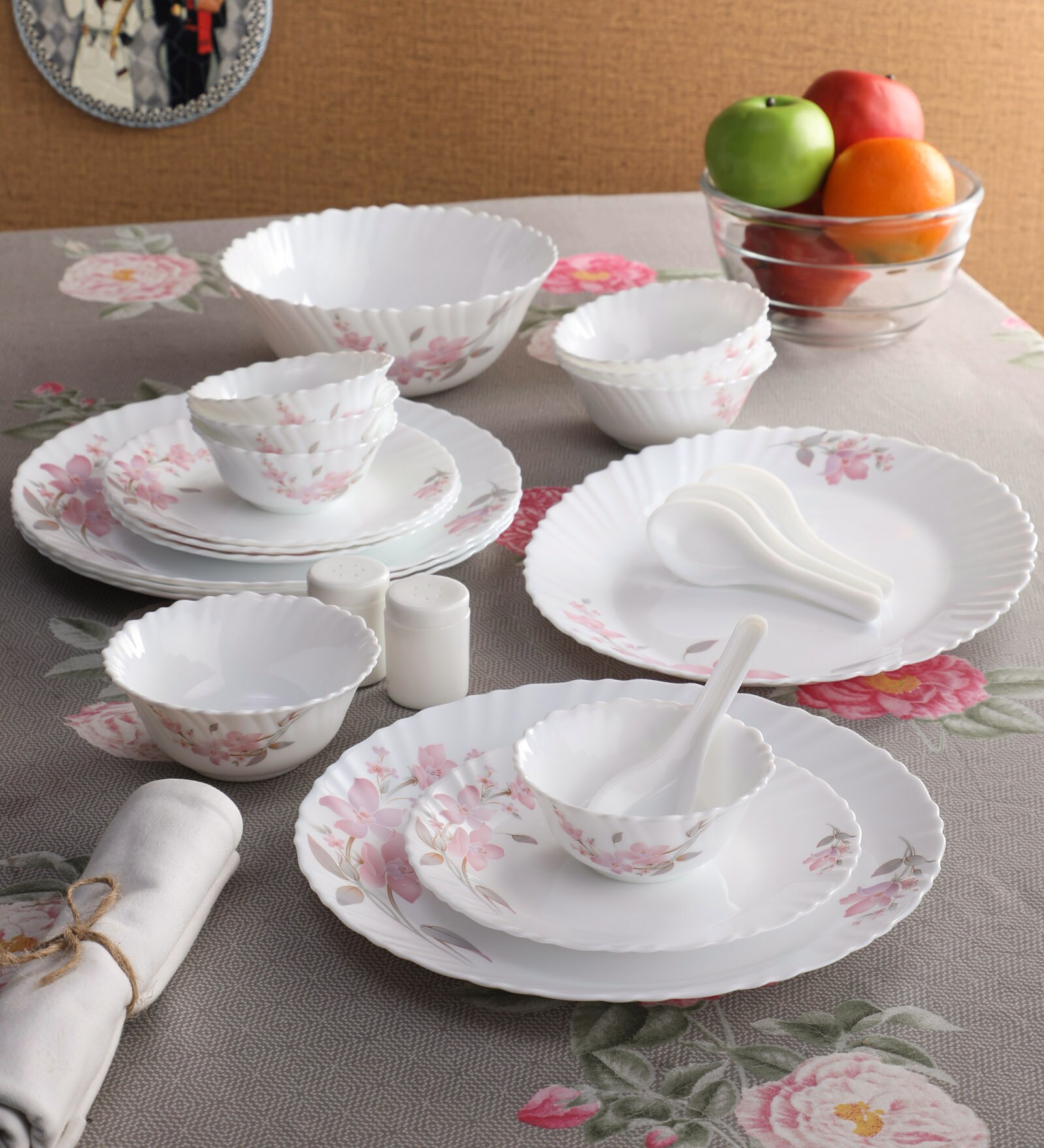 Diva Minerva Opalware Dinner Set