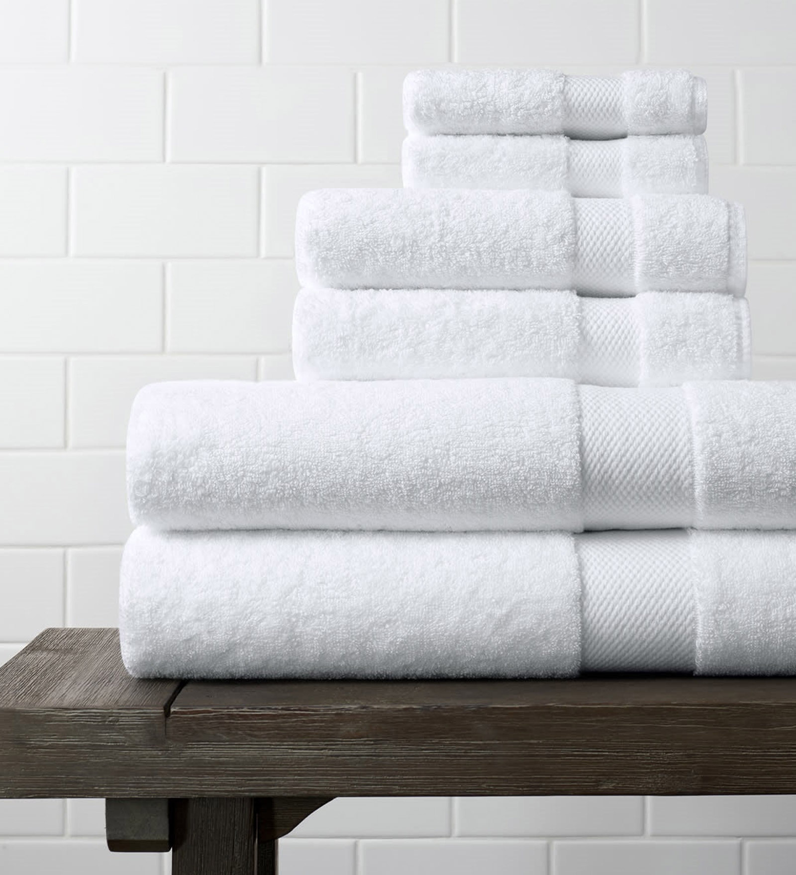 White Solid 700 GSM Cotton Towels (Set of 6)