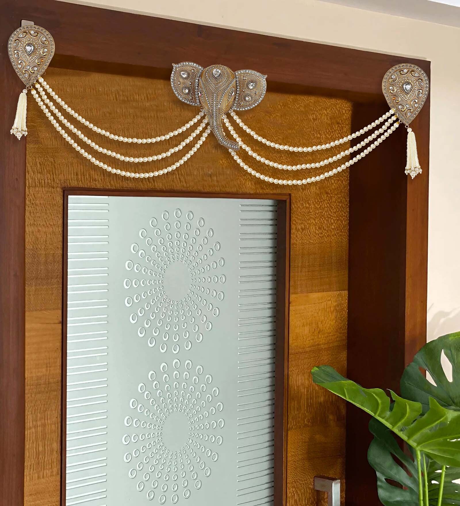 White Stone Hanging Toran