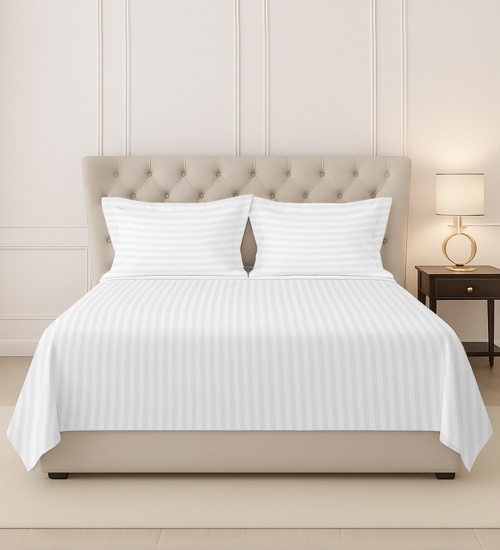 White Stripe 300 TC Cotton Super King Sized Bedsheet with 2 Pillow Covers