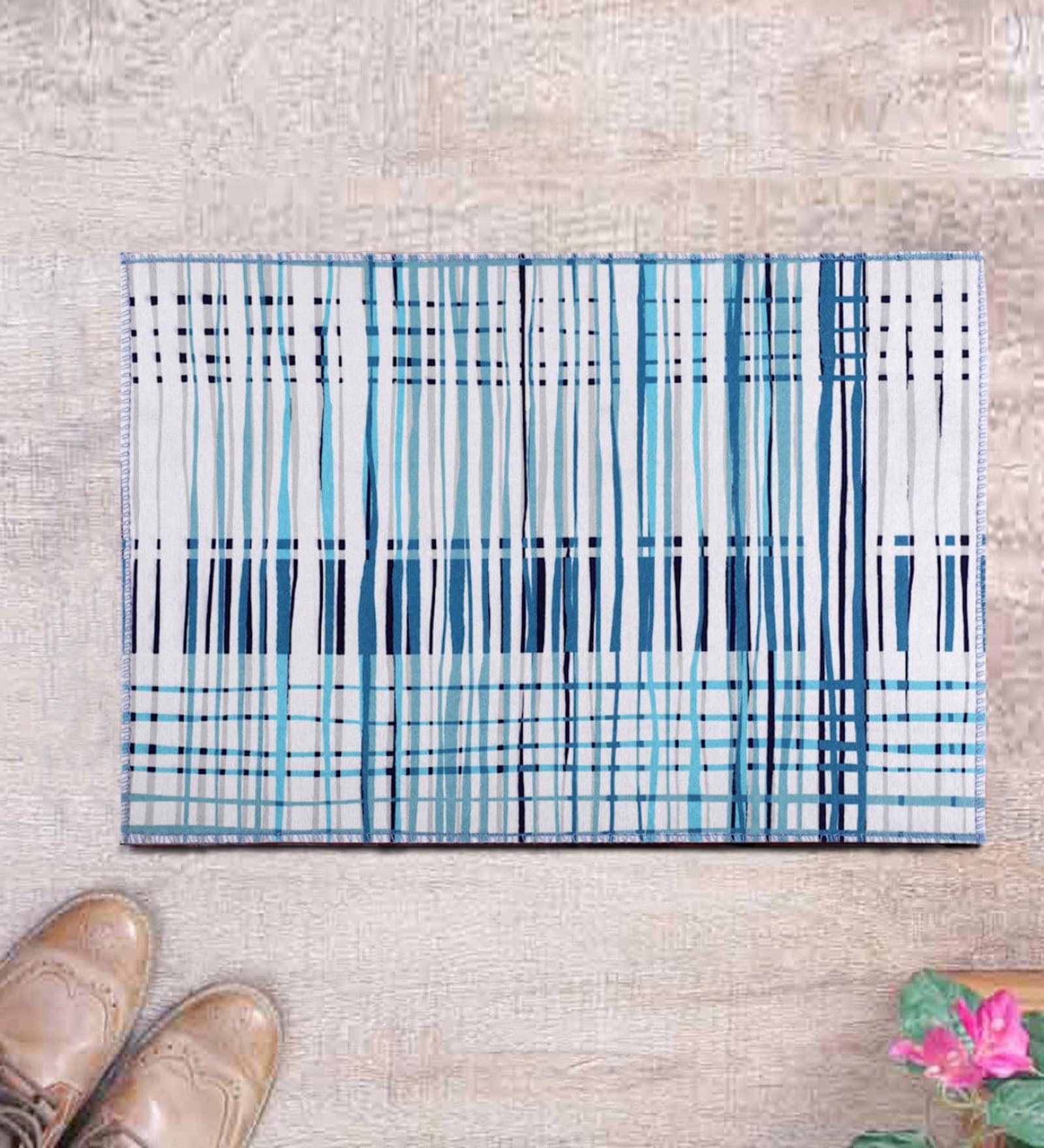 White Striped Rubber 24x16 Inches Anti Skid Door Mat