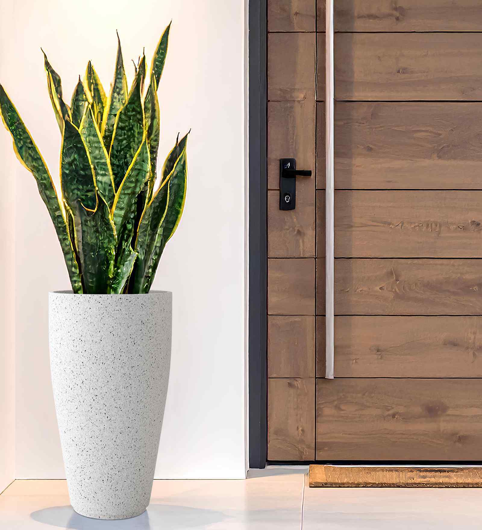 White VNR Marble Round 3 Inches Planter