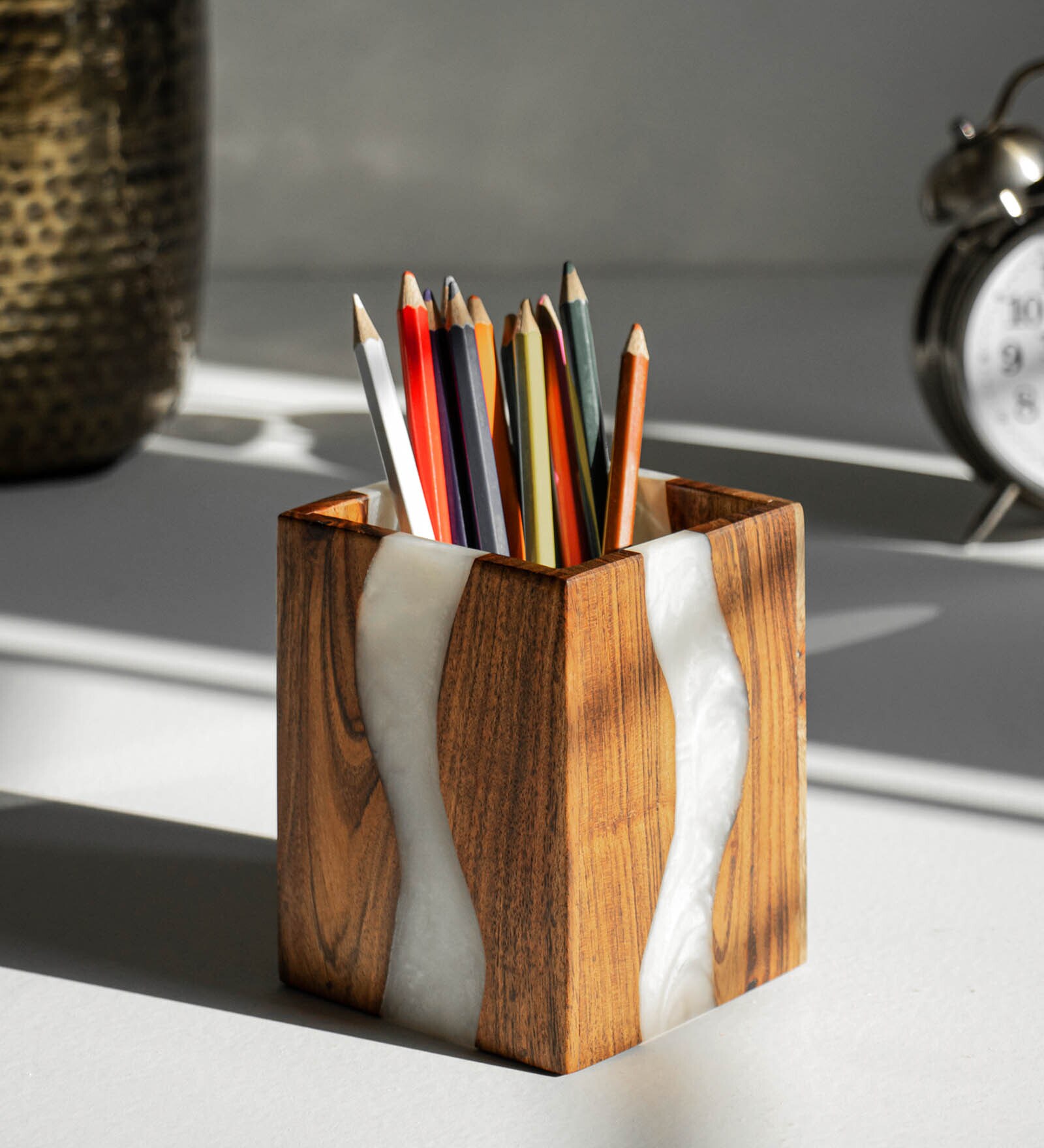 Moon Mist White Wood Epoxy Pen Holder