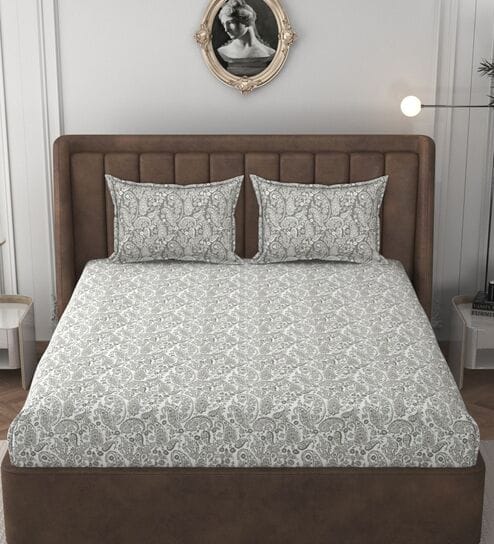 White & Grey Glace Cotton Paisley Print Elastic Fitted King Bedsheet With 2 Pillow Covers