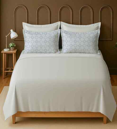 White 100% Cotton Super King Bedsheet with 2 Pillow Covers