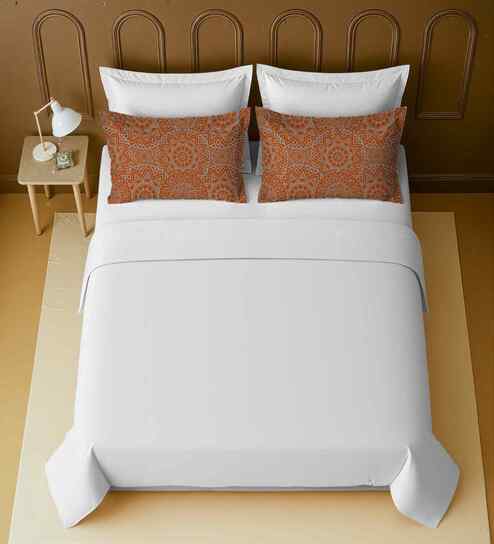 White 100% Cotton Super King Bedsheet with 2 Pillow Covers