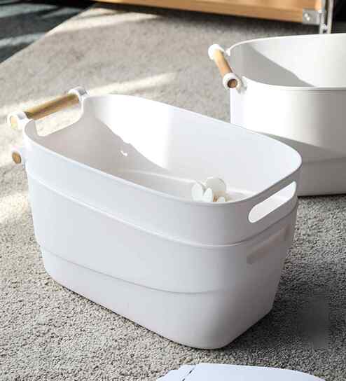 White 3.5 L Polypropylene Storage Bin with Wooden Handles