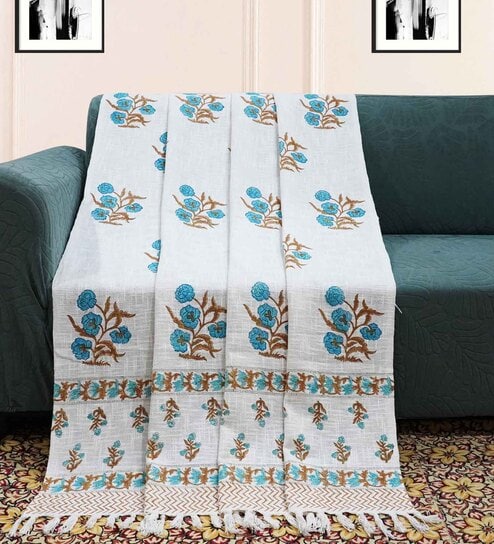 White and Blue Cotton Floral 70x50 Inches Throw