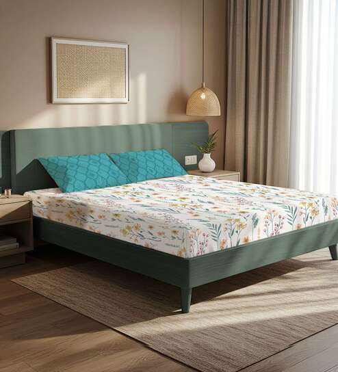 White Floral 200 TC Microfiber King Sized Bedsheet with 2 Pillow Covers