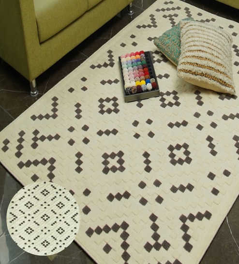 White Floral Wool Hand Tufted Carpet