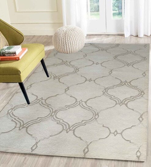 White Geometrical Wool 4 ft x 6 ft Hand Tufted Carpet