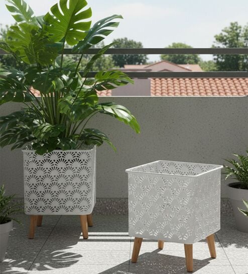 White Metal And Wood Square Planter