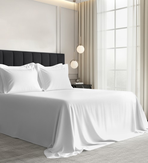 White Solid 1000 TC Cotton Super King Sized Bedsheet with 4 Pillow Covers