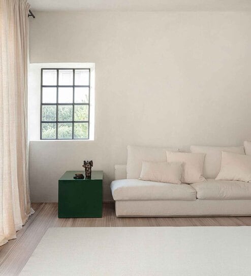 White Solid Polyester 3 ft x 5 ft Machine Made Carpet