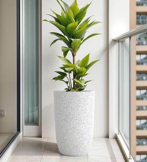 White TPC Marble Round 18 Inches Planter