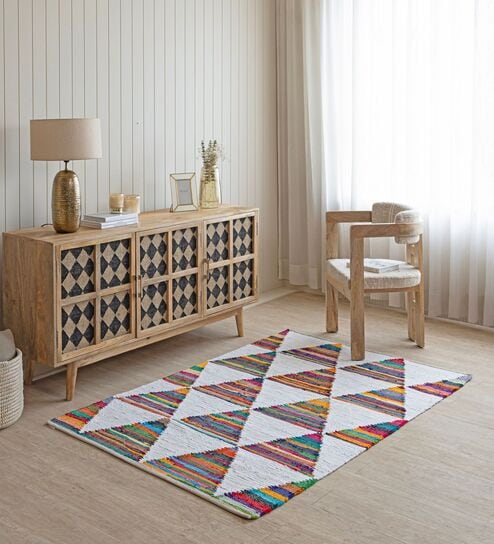 White Traditional Hand Woven 6 Ft X 4 Ft  Dhurrie