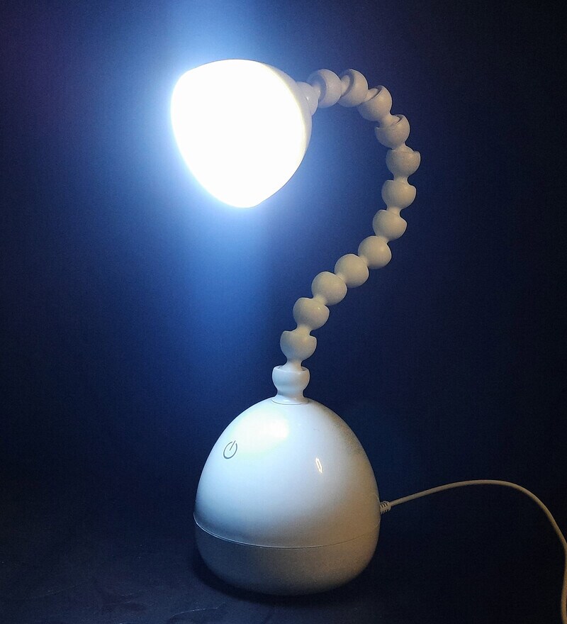 power plus table lamp