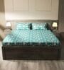 White & Green 144TC Cotton Flat Super King Bedsheet with 2 Pillow Covers
