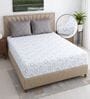 White & Grey Geometric 400 TC Cotton Queen Size Fitted Bedsheet With 2 Pillow Covers