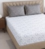White & Grey Geometric 400 TC Cotton Queen Size Fitted Bedsheet With 2 Pillow Covers