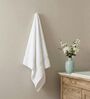 White 100% Cotton 525 Gsm Bath Towel