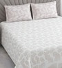 White Abstract 400 TC Cotton Superking Size Bedsheet With 2 Pillow Covers Threads