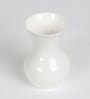 White Acrylic Sweetheart Table Vase