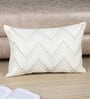 White Cotton Zig Zag 18x12 inches Cushion Cover (1Pc)