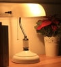 White Glass Bankers Lamp Desk Lamp Retro Pull Chain Switch Table Lamp
