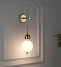 White Metal Cattia Wall Lamp