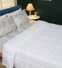 White Polyester 200 AC Room Double Bed Comforter