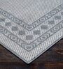 White Persian Polypropylene 6 ft x 9 ft Machine Made Carpet