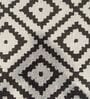 White Geometric Wool 5 ft x 7 ft Machine Made Carpet