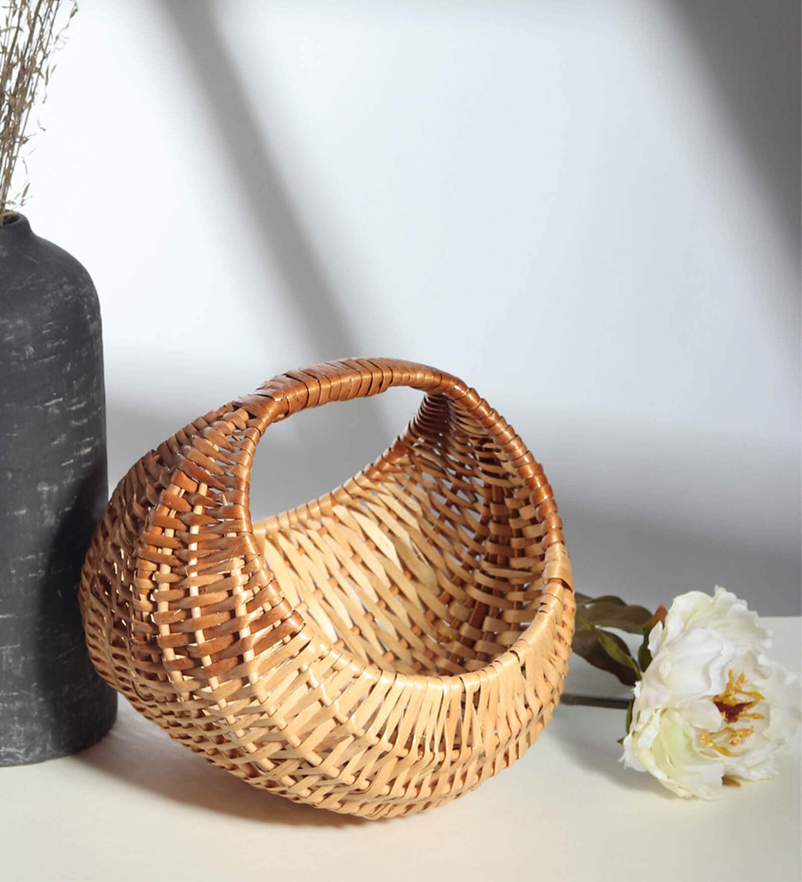 Wicker Chand Hamper Fruit Basket (Large)