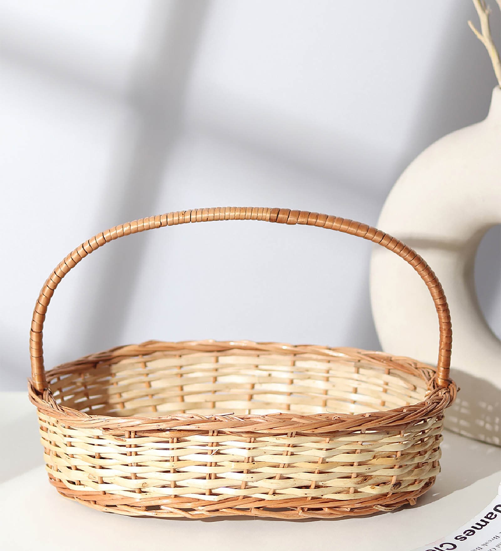 Wicker Gift Hamper Basket, Fruit Basket, Kitchen Storage Baskets (Small)
