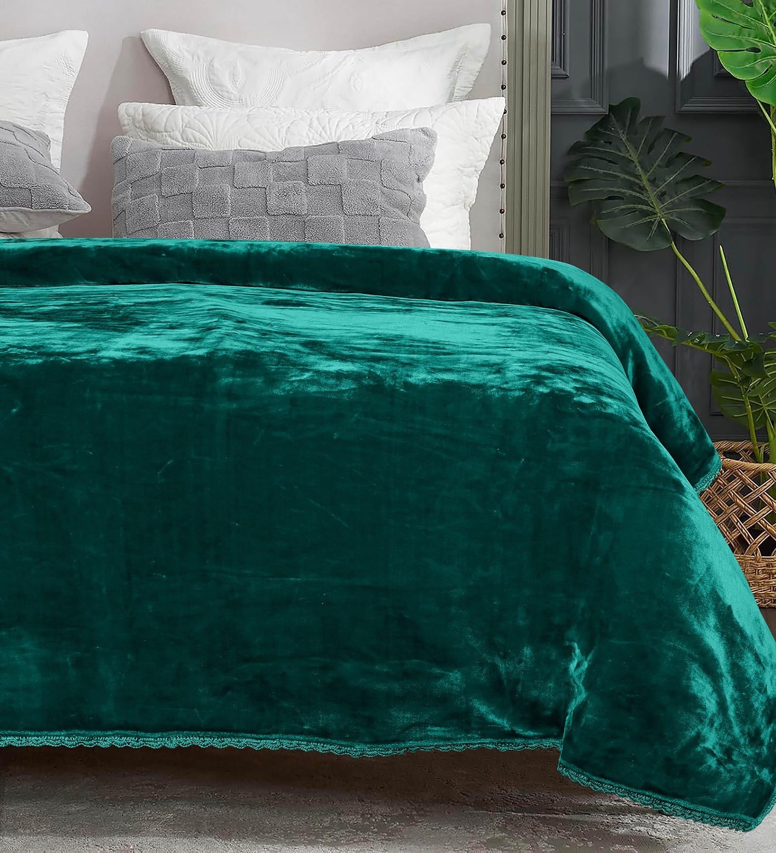 Teal Winter Mink Double Layer Heavy Cloudy Silky-Soft Single Blanket With Crochet Lace Edge