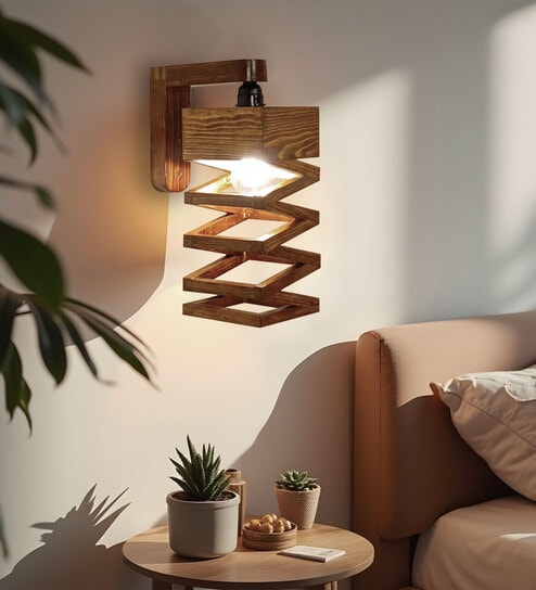 Wiggle Wooden Novelty Wall Light (Natural Wood)