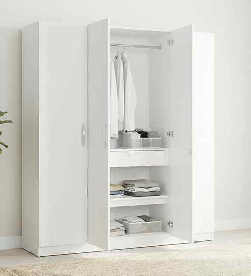Willy Plus 4 Door Wardrobe In White Finish