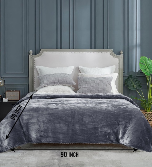 Grey Double Sided Heavy 2 Layer Blanket With Crochet Lace Edge