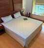 Willow 100% Cotton King Sized Double Bedsheet With 2 Pillow Covers Willow 100% Cotton King Sized Double Bedsheet With 2 Pillow Covers